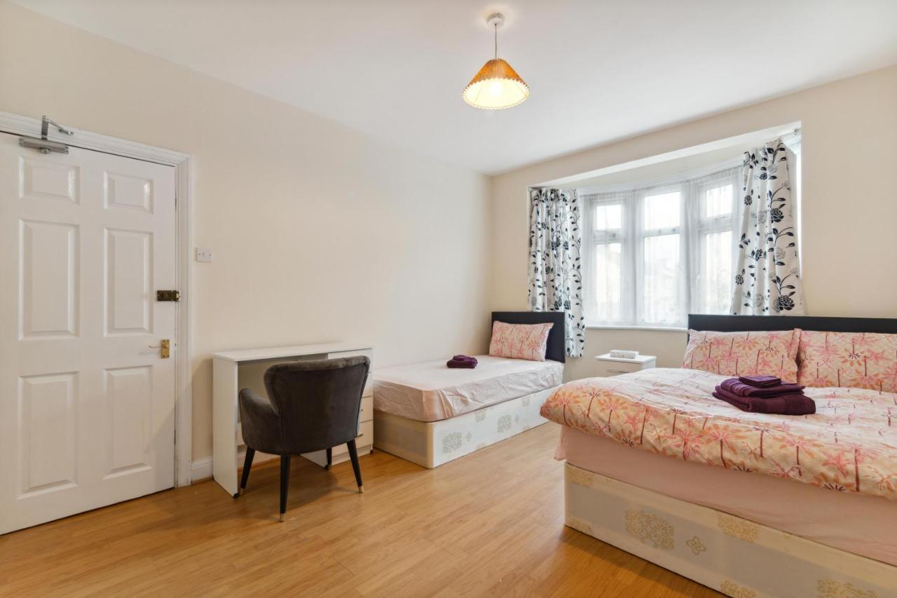Beautiful Cozy Room Londres Exterior foto